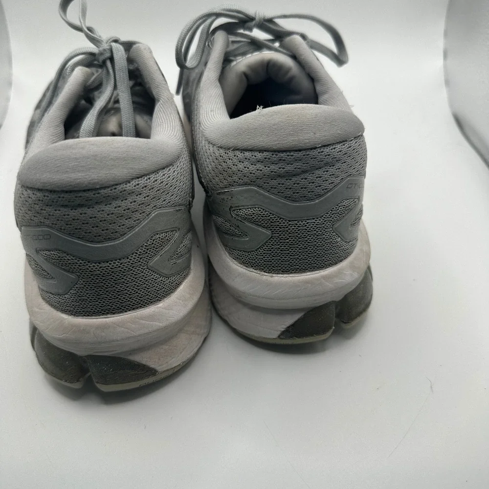 Asics gt 1000
